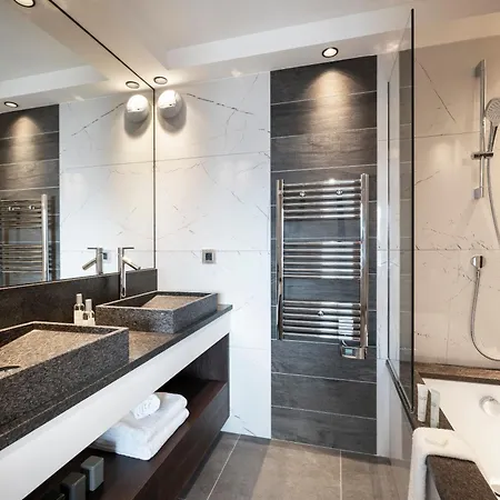 Mgm & Residences - Alpen Hotel La Rosiere (Savoie)