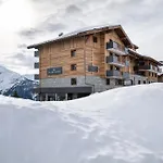 Alpen Hotel
