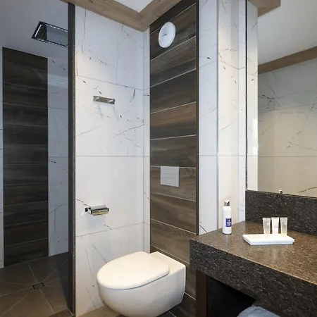 Mgm & Residences - Alpen Hotel La Rosiere (Savoie)